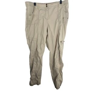Chicos Womens Beige Cargo Pants Tapered Leg Stretch Utility Tan Size 2 Large